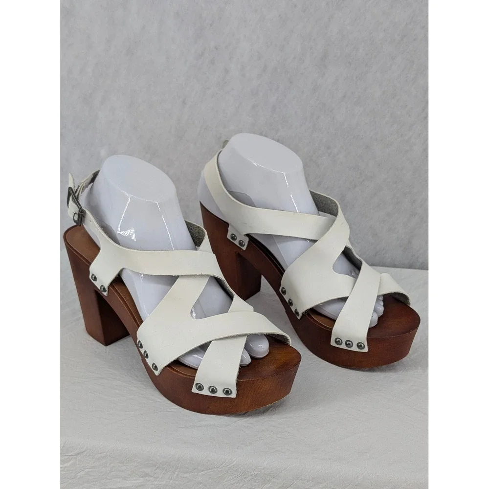 Madden Girl 10 White Studded Platform Wood Block Heel Sandals Retro Boho Shoes